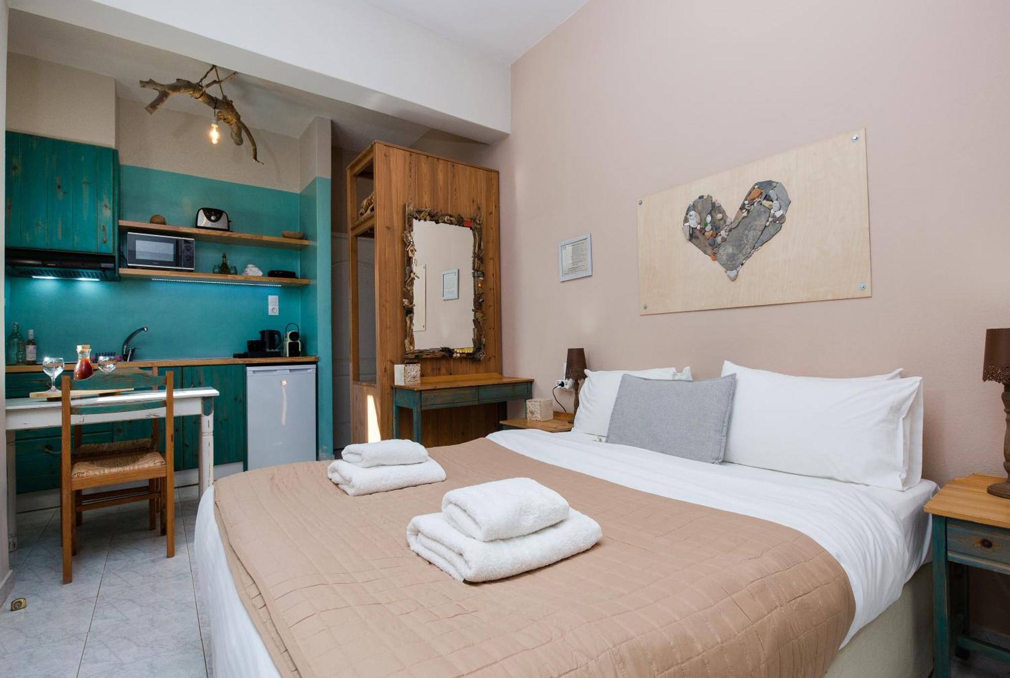 Arodamos Studios & Apts Kissamos Luaran gambar