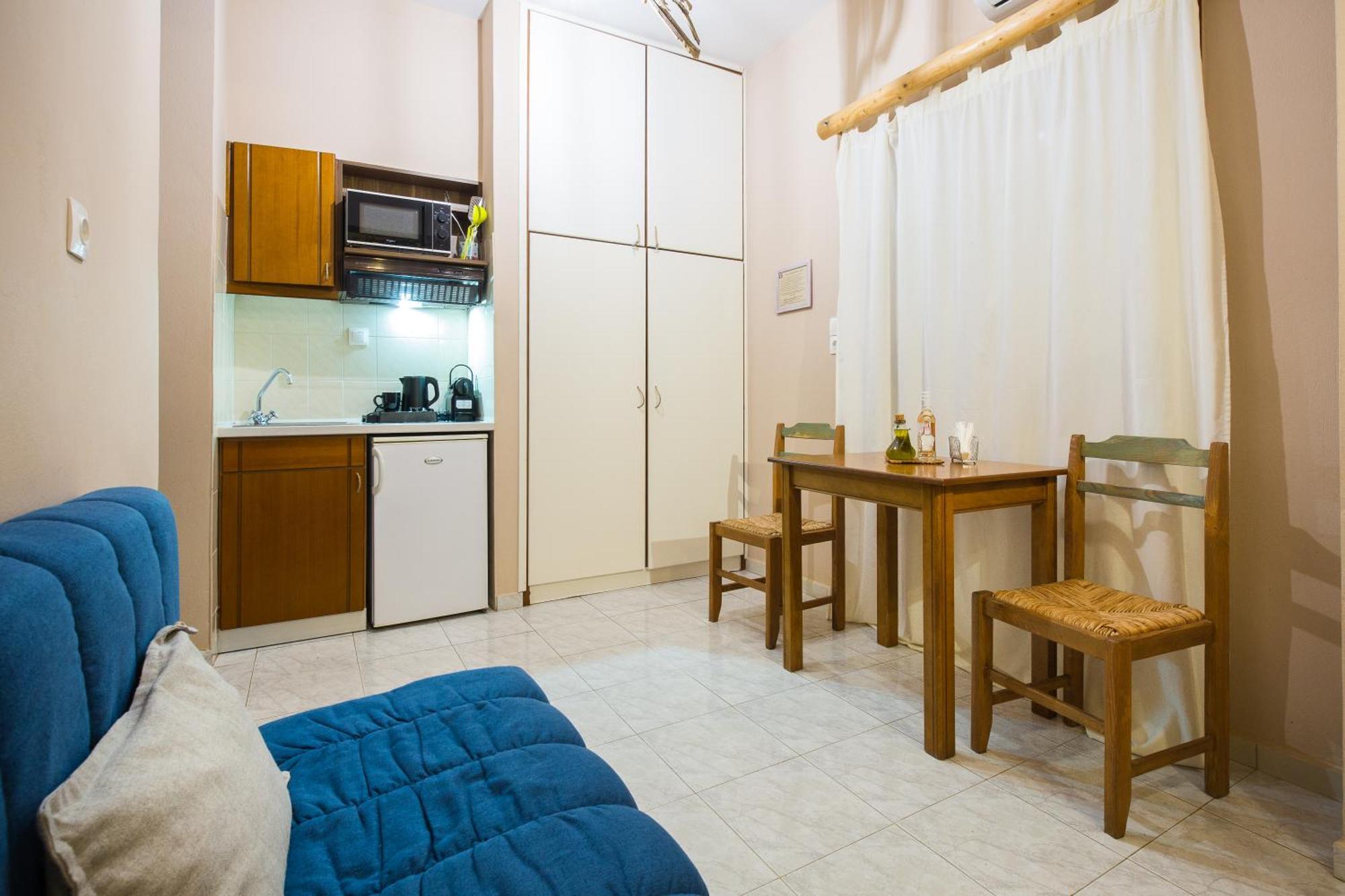 Arodamos Studios & Apts Kissamos Luaran gambar