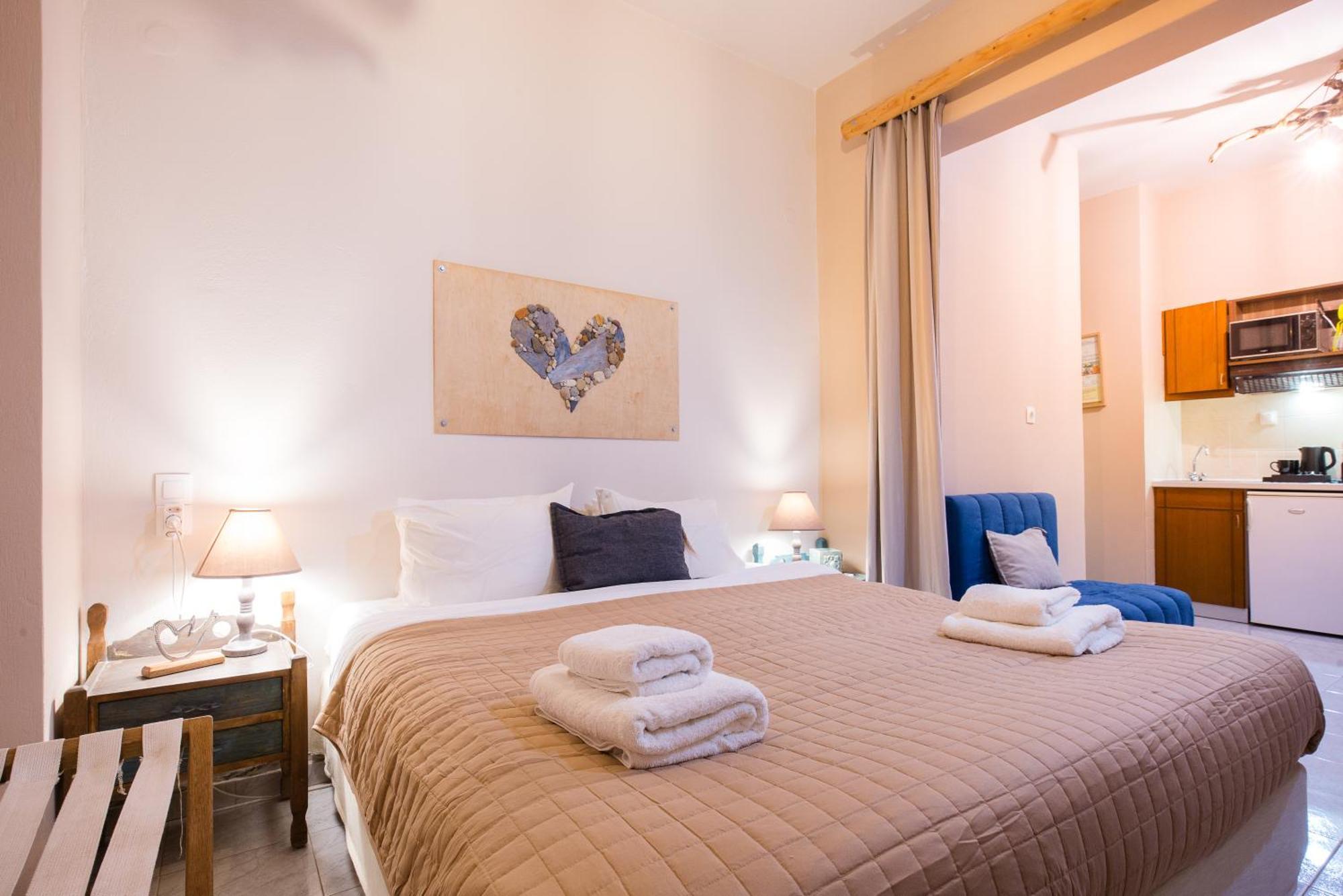 Arodamos Studios & Apts Kissamos Luaran gambar